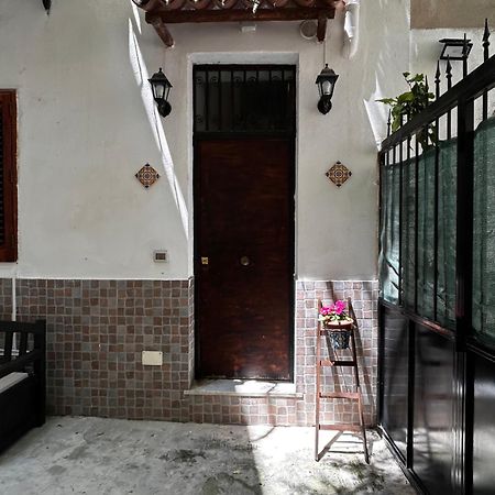 Vila Al Cortiletto Palermo Exteriér fotografie