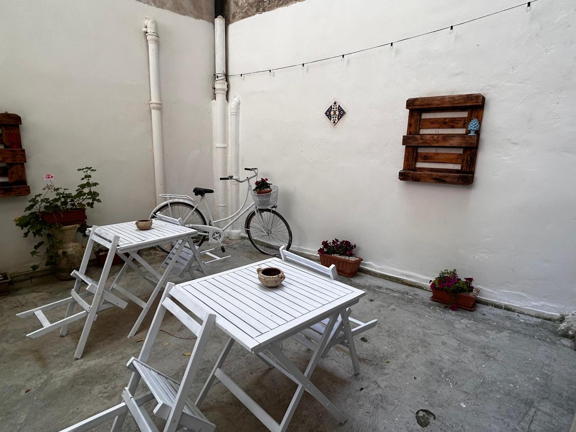 Vila Al Cortiletto Palermo Exteriér fotografie